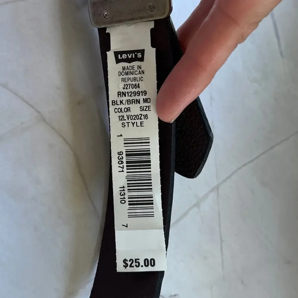 Levi's Boy's Big Kids Belt Size M Reversible Black/Brown Faux Leather 12LV020Z16